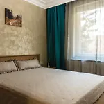 Coop Apartments, - Free Parking Appartement