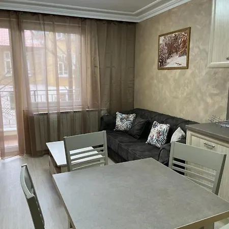 Coop Apartments, Apartment *