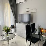 Coop Apartments, - Free Parking Apartamento *