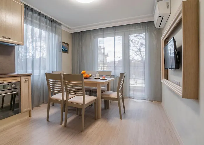 Coop Apartments, - Free Parking Apartament *