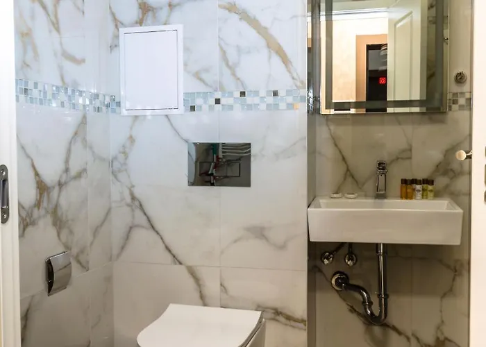 Coop Apartments, - Free Parking Apartament *